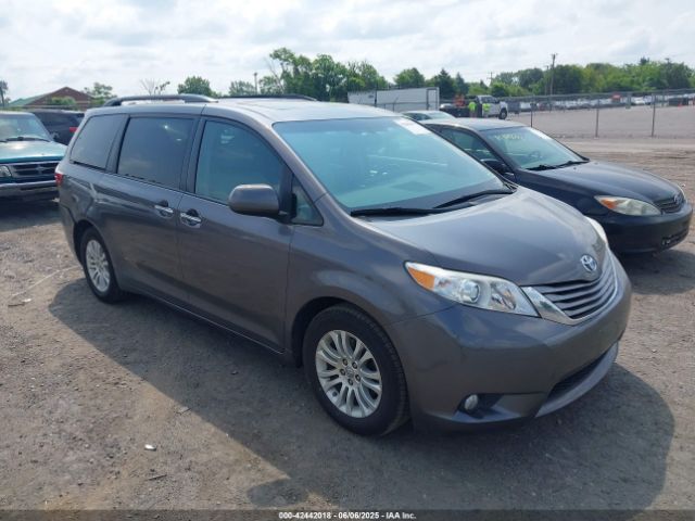 2017 TOYOTA SIENNA 5TDYZ3DC1HS767802