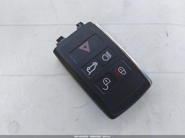 SALKP9FU9RA209062 Land Rover aj120p6h