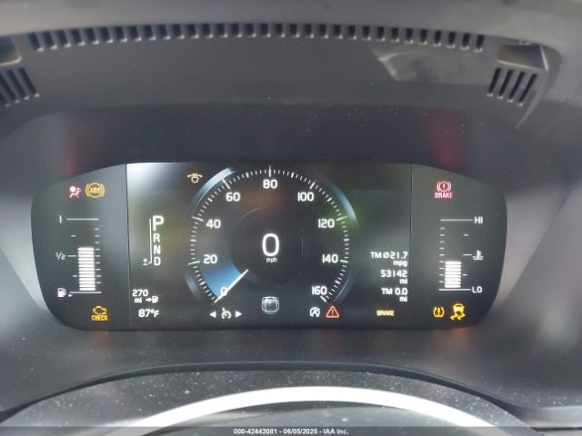 2018 VOLVO XC60 LYV102RK3JB106290 Photo 6