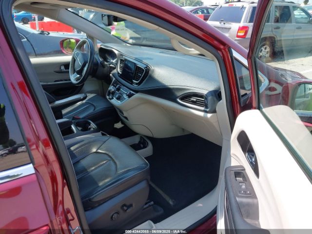 2019 CHRYSLER PACIFICA 2C4RC1GGXKR751638 Photo 4