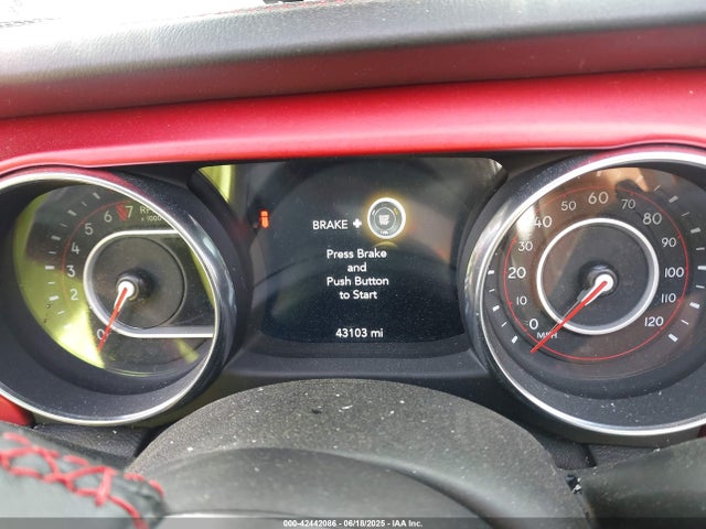 1C4HJXFG0KW514248 Jeep 2019