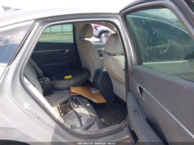 5NPEG4JA4LH007640 Hyundai SONATA SE