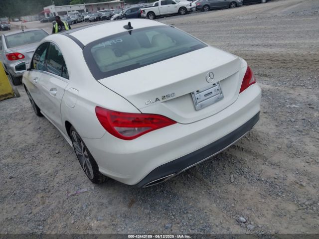 2018 MERCEDES-BENZ CLA 250 WDDSJ4EBXJN514990 Photo 2