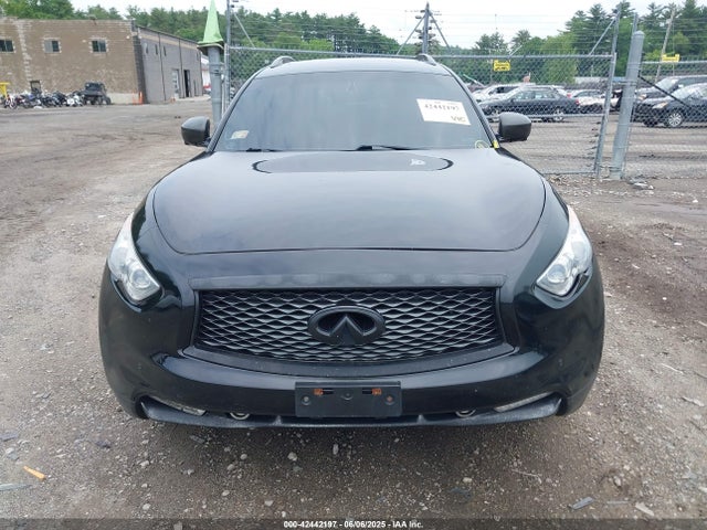 JN8CS1MW3HM412207 Infiniti QX70