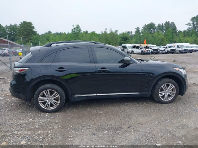JN8CS1MW3HM412207 Infiniti QX70
