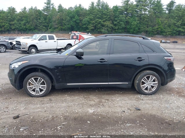 JN8CS1MW3HM412207 Infiniti QX70