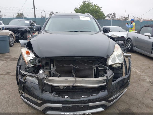 JN1BJ0RR0HM405323 Infiniti 2017