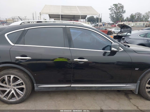 JN1BJ0RR0HM405323 Infiniti 2017