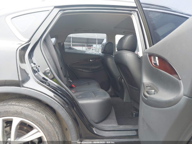 JN1BJ0RR0HM405323 Infiniti 2017