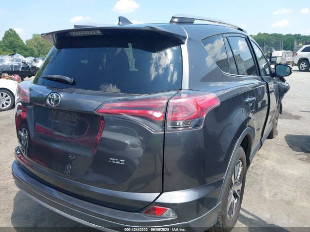 2018 TOYOTA RAV4 JTMWFREV9JJ201845 Photo 3