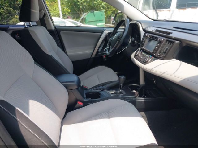 2018 TOYOTA RAV4 JTMWFREV9JJ201845 Photo 4