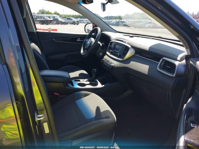 5XYPGDA51HG234651 KIA Sorento