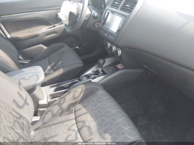 2022 MITSUBISHI OUTLANDER SPORT JA4APUAU2NU003503 Photo 4