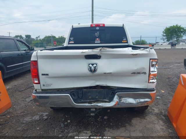 1C6RR7LT6HS797759 RAM 1500 Slt  4x4 5'7 Box