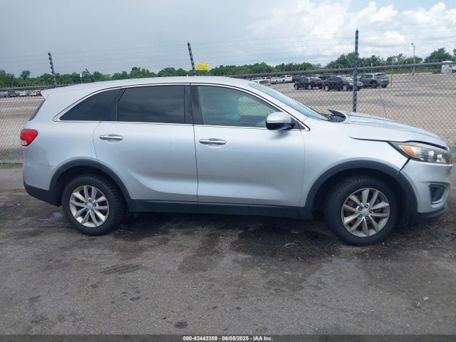 5XYPG4A39HG245573 KIA 2017
