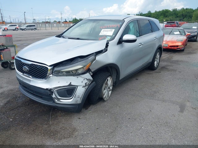 5XYPG4A39HG245573 KIA 2017