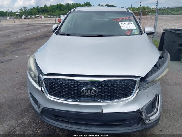 5XYPG4A39HG245573 KIA 2017