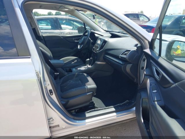 2019 SUBARU FORESTER JF2SKAECXKH534219 Photo 4