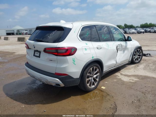 2023 BMW X5 5UXCR4C05P9R88631 Photo 3