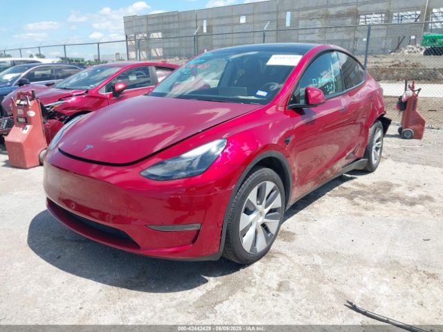 2024 TESLA MODEL Y 7SAYGDEE2RA281209 Photo 1