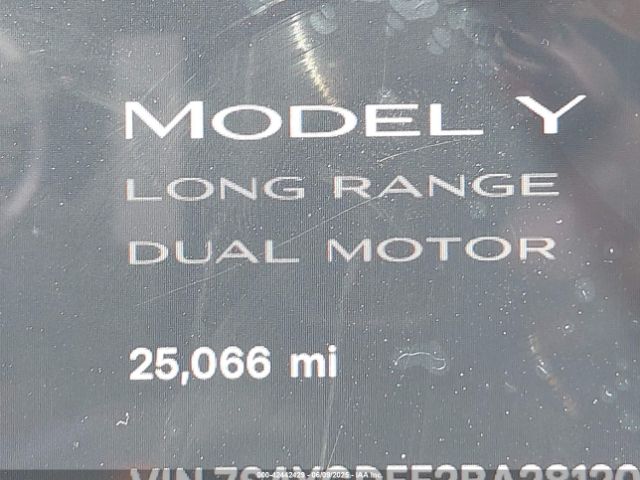 2024 TESLA MODEL Y 7SAYGDEE2RA281209 Photo 6