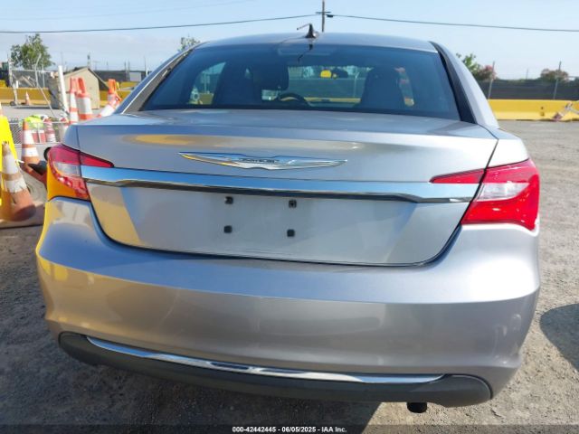 1C3CCBAB3EN230274 Chrysler 200 LX