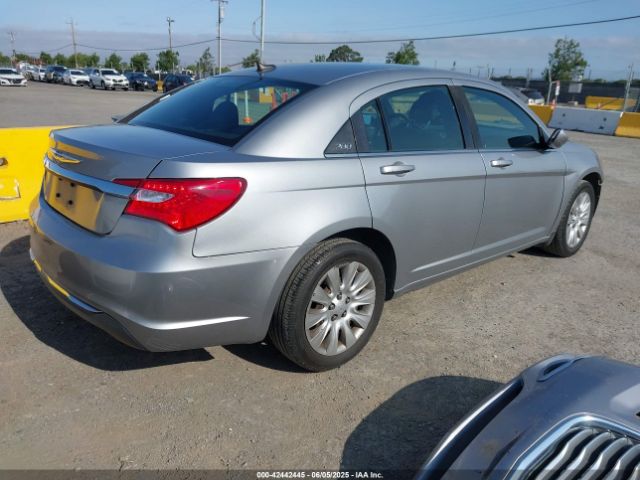 2014 CHRYSLER 200 1C3CCBAB3EN230274 Photo 3