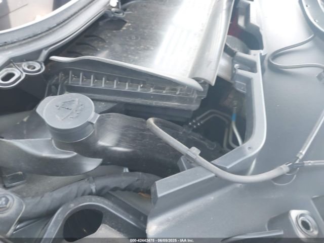 2024 TESLA MODEL Y 7SAYGDEE1RA235502 Photo 9