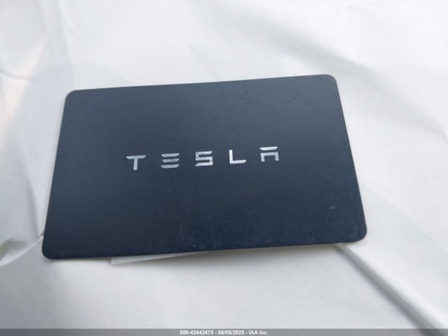 2024 TESLA MODEL Y 7SAYGDEE1RA235502 Photo 10