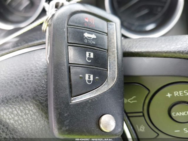 2020 TOYOTA CAMRY 4T1C11AK8LU937297 Photo 10