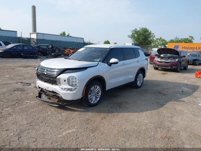 2024 MITSUBISHI OUTLANDER JA4J4UA80RZ052123 Photo 1
