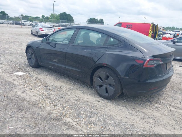 2021 TESLA MODEL 3 5YJ3E1EA0MF923057 Photo 2