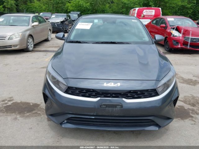 3KPF24ADXRE770496 KIA Forte Lxs
