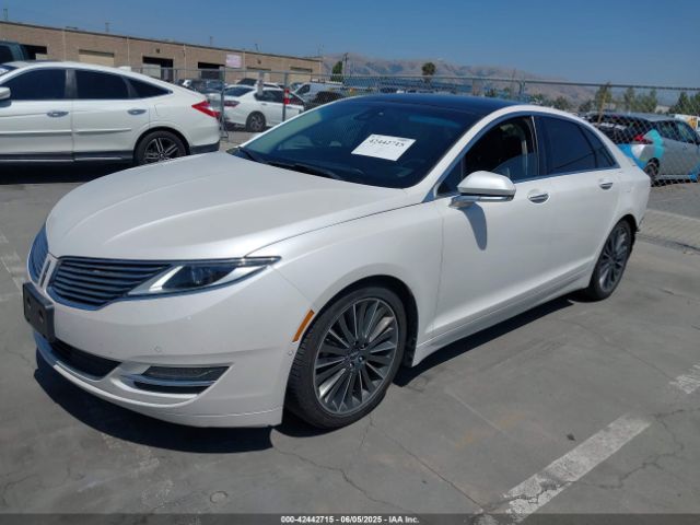 3LN6L2LU6FR614177 Lincoln 2015