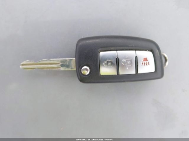 KNMAT2MT6GP705656 Nissan 2016
