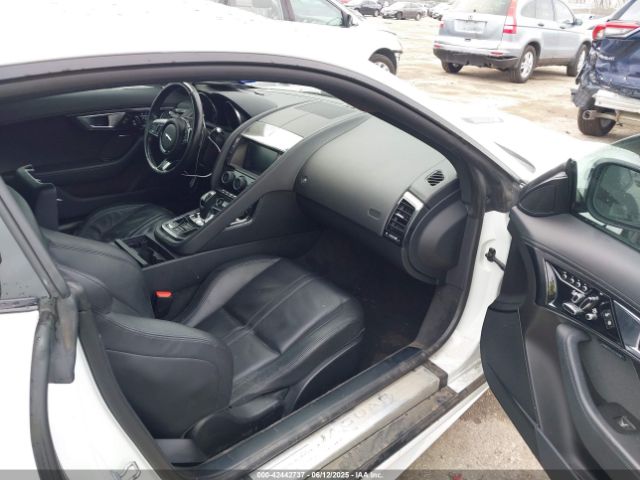 2015 JAGUAR F-TYPE SAJWA6AT7F8K21559 Photo 4