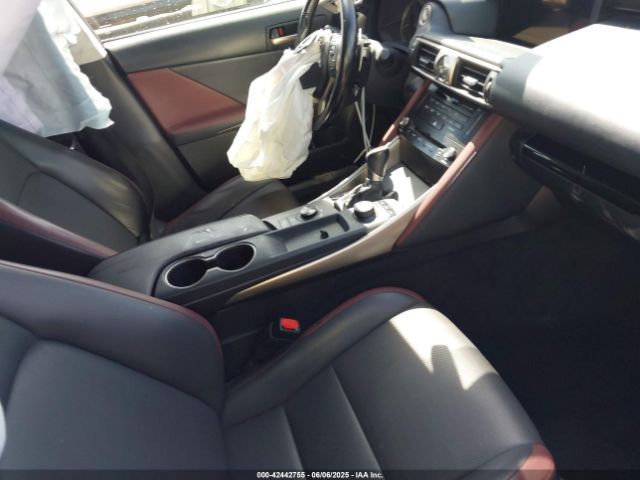 2017 LEXUS IS 200T JTHBA1D28H5044526 Photo 4