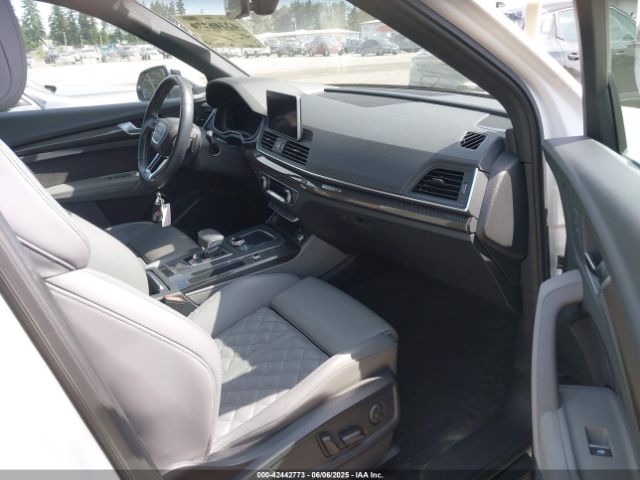 2018 AUDI SQ5 WA1C4AFY4J2124874 Photo 4