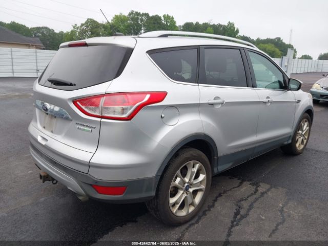 1FMCU0J98EUC28001 Ford Escape Titanium