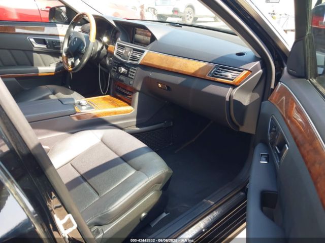 2013 MERCEDES-BENZ E 350 WDDHF5KB2DA676971 Photo 4