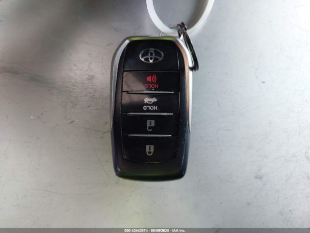 JTDBVRBD1HA001520 Toyota 4jm