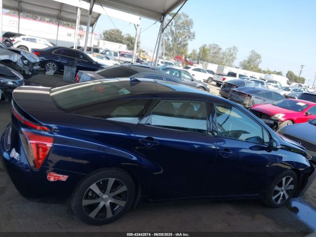 JTDBVRBD1HA001520 Toyota 4jm