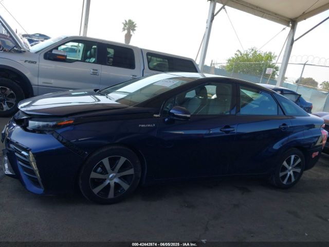 JTDBVRBD1HA001520 Toyota 4jm