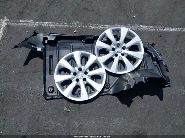 JTDBCMFE6SJ045080 Toyota 2zr-fxe