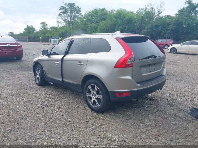 2013 VOLVO XC60 YV4902DZ5D2423949 Photo 2