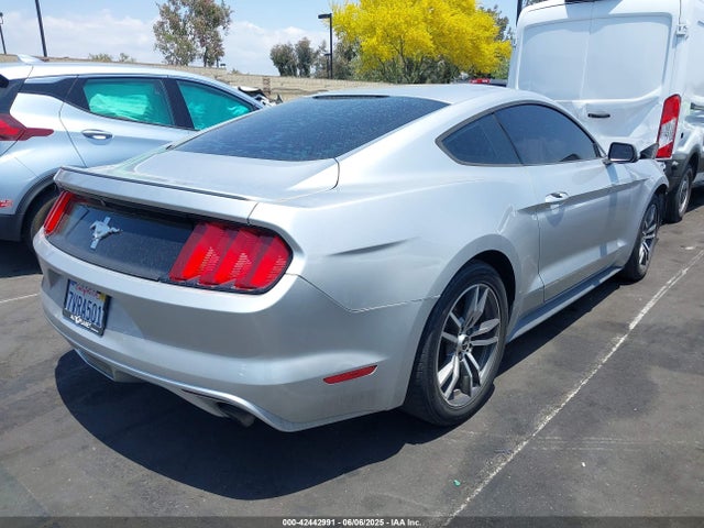 Ford 2015 2015 1FA6P8AM4F5372478 Image 4