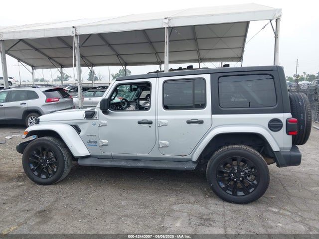 1C4JJXP6XNW205365 Jeep Wrangler