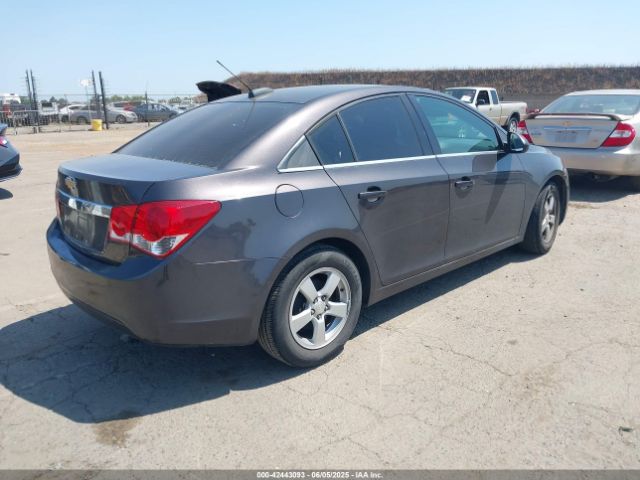 1G1PC5SB3F7266851 Chevrolet Cruze 1lt Auto