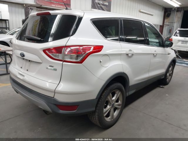 1FMCU0GX3EUD57480 Ford Escape