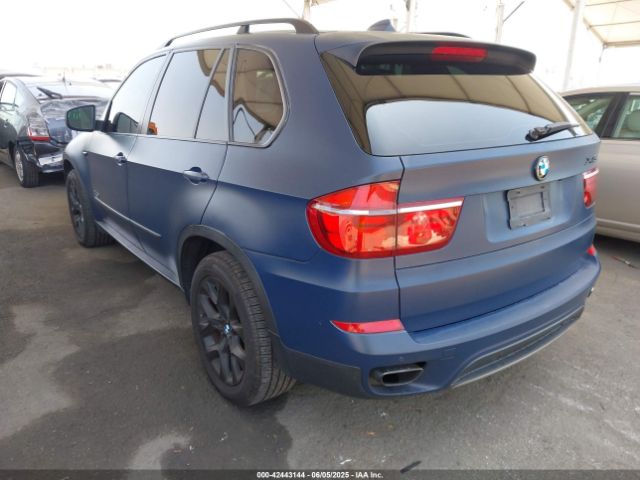2013 BMW X5 5UXZV8C50D0C15738 Photo 2